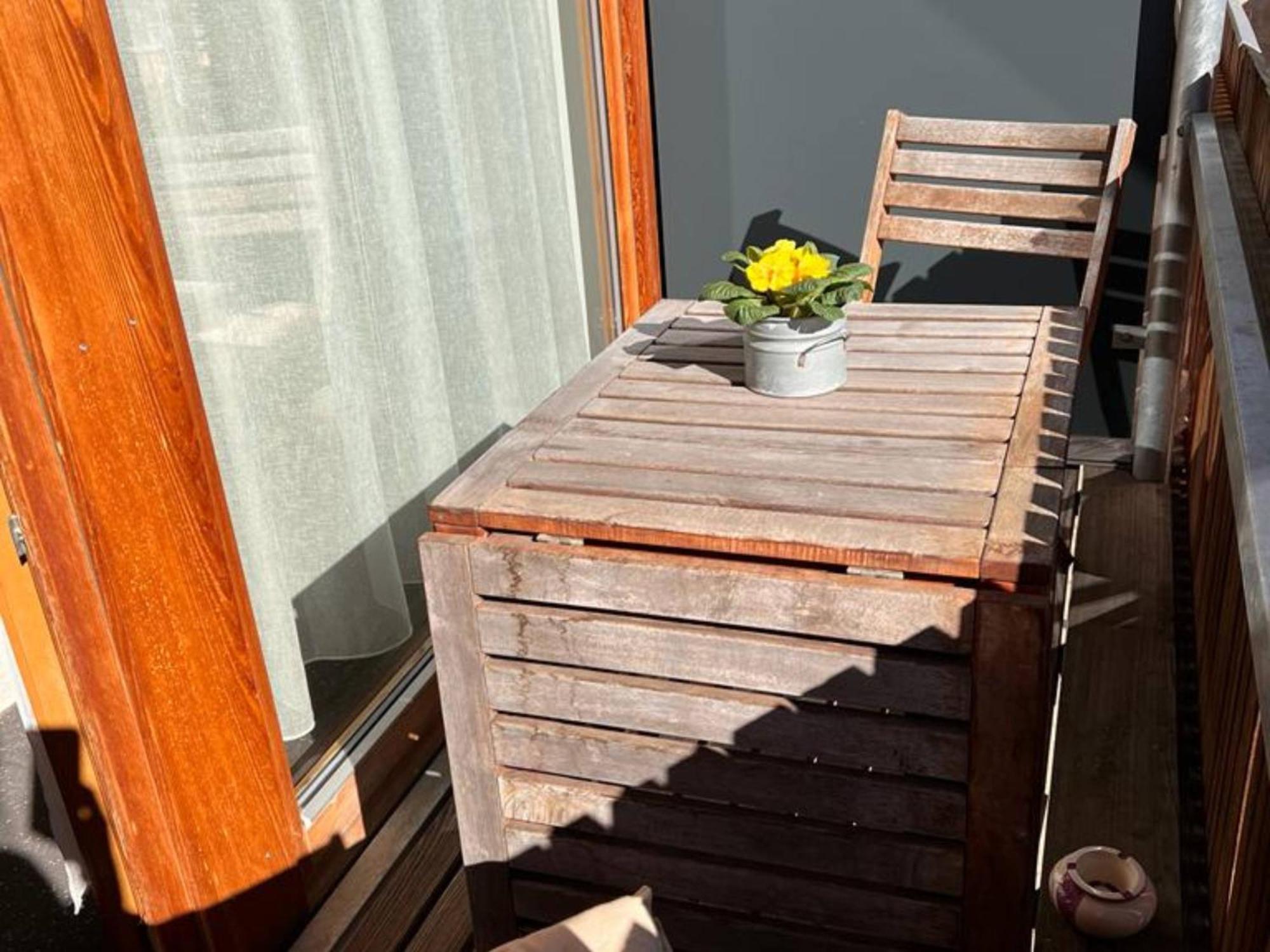 Seeglueck Seegold - Moderne Maisonette-Wohnung Mit Balkon Und Parkplatz In Seenaehe In Konstanz-Dingels-Dorf Bagian luar foto